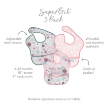 Load image into Gallery viewer, Infographic of Bumkins SuperBib® 3 Pack: Bumkins signature waterproof fabric, adjustable neck closure, catch-all pocket, 6-24 months.