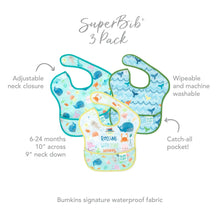 Load image into Gallery viewer, Infographic of Bumkins SuperBib® 3 Pack: Bumkins signature waterproof fabric, adjustable neck closure, catch-all pocket, 6-24 months.