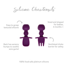 Load image into Gallery viewer, Infographic of Bumkins Silicone Chewtensils®: 100% food-safe platinum silicone, easy-to-grasp textured silicone, ventilated choke barrier.