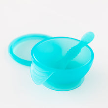 Load image into Gallery viewer, Bumkins Silicone First Feeding Set: Blue Jelly sits on a white background.