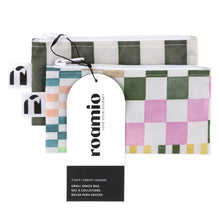 Load image into Gallery viewer, Roamio by Bumkins Reusable Snack Bag, Small 2 Pack: Motley Club is shown with a black & white packaging tag.