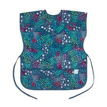 Load image into Gallery viewer, Bumkins Short-Sleeved Smock: Animal Prints features animal print waterproof fabric, a pocket, and adjustable closures for a perfect fit.