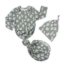 Load image into Gallery viewer, Gift the stylish Stay Sharp set by Emerson and Friends: a gray bamboo gown and hat with white cactus patterns for newborns.