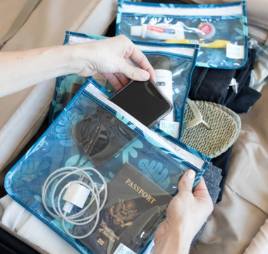 8 Summer Day Trip Essentials for Parents