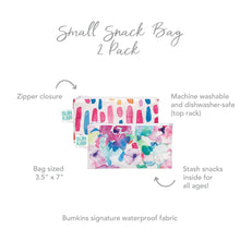 Load image into Gallery viewer, Infographic of Bumkins Small Snack Bag 2 Pack: Bumkins signature waterproof fabric, zipper closure, machine washable and dishwasher-safe.
