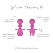 Load image into Gallery viewer, Infographic of Bumkins Silicone Chewtensils®: 100% food-safe platinum silicone, easy-to-grasp textured silicone, ventilated choke barrier.
