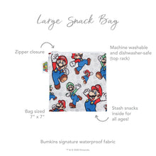 Load image into Gallery viewer, Infographic of Bumkins Large Snack Bag: Bumkins signature waterproof fabric, zipper closure, machine washable and dishwasher-safe.
