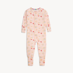 Magnetic, Coverall Moments Bake My Day: pink long sleeve coverall pajamas with magnetic closure and pastry design, made of TENCEL modal.
