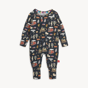 Magnetic Me, Coverall HP First Year: gray long sleeve coverall pajamas with magnetic closure & Harry Potter design, made of TENCEL modal.