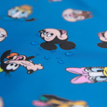 Load image into Gallery viewer, Close-up of water droplets on Bumkins Reusable Snack Bag, Large 2 Pack: Mickey &amp; Friends MVP.
