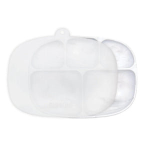 Bumkins Silicone Grip Dish with Lid (5 Section): Marble features a dish with five sections and suction base, and a transparent stretch lid.