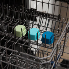 Load image into Gallery viewer, Bumkins Silicone Little Dipper Round 3-Pack: Gumdrop sits in the top rack of an open dishwasher.
