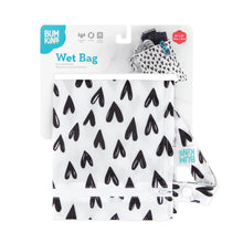 Load image into Gallery viewer, Bumkins Wet Bag: Hearts is shown folded on white cardboard packaging.
