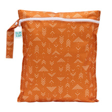 Load image into Gallery viewer, Bumkins Wet Bag: Grounded features orange waterproof fabric with white geometric patterns and a durable white zipper.
